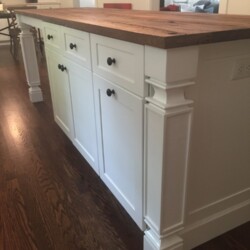 Shaker details on island legs